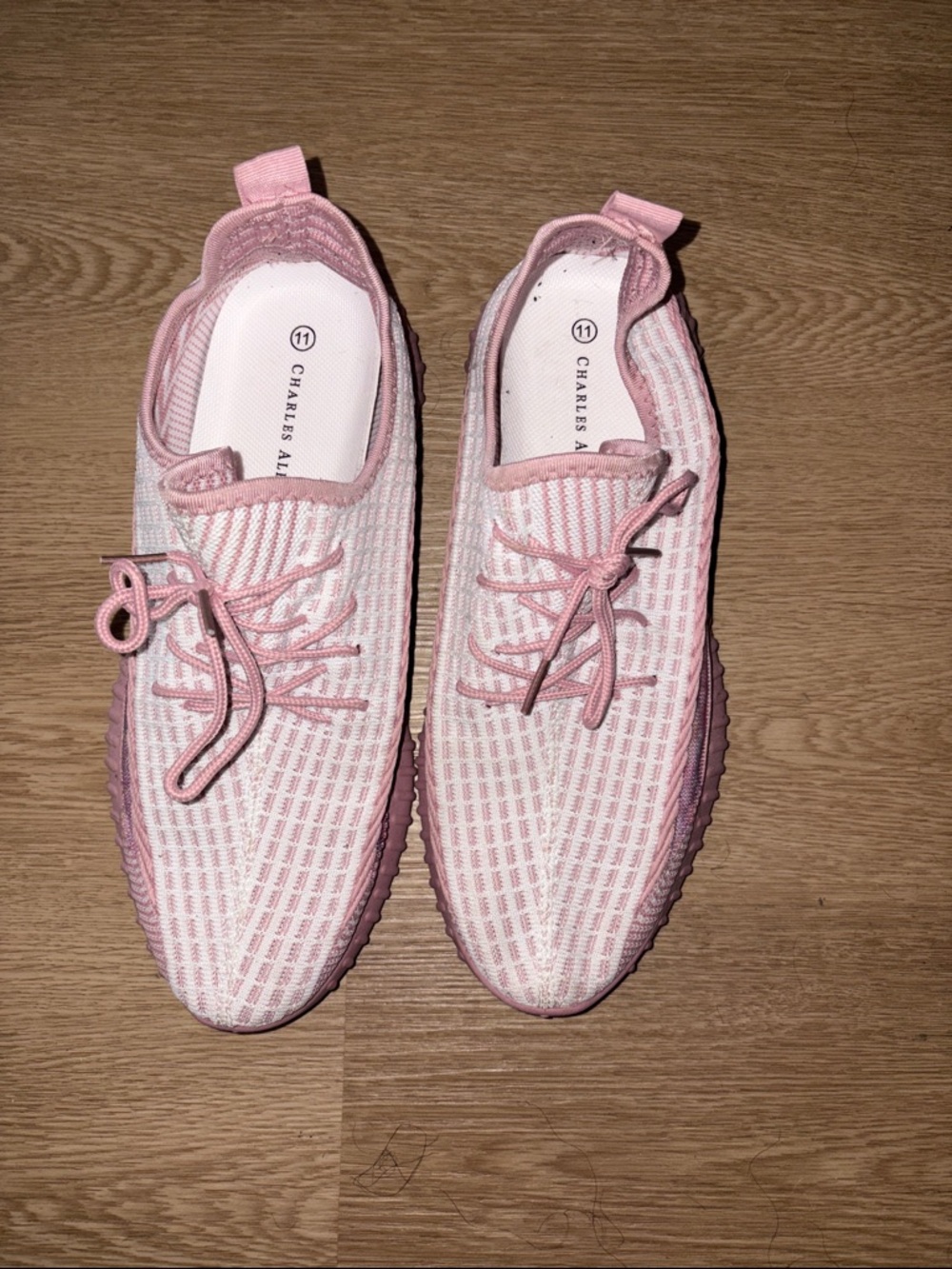 Charles Albert Light Pink Knit Slip-On Athletic Sneakers